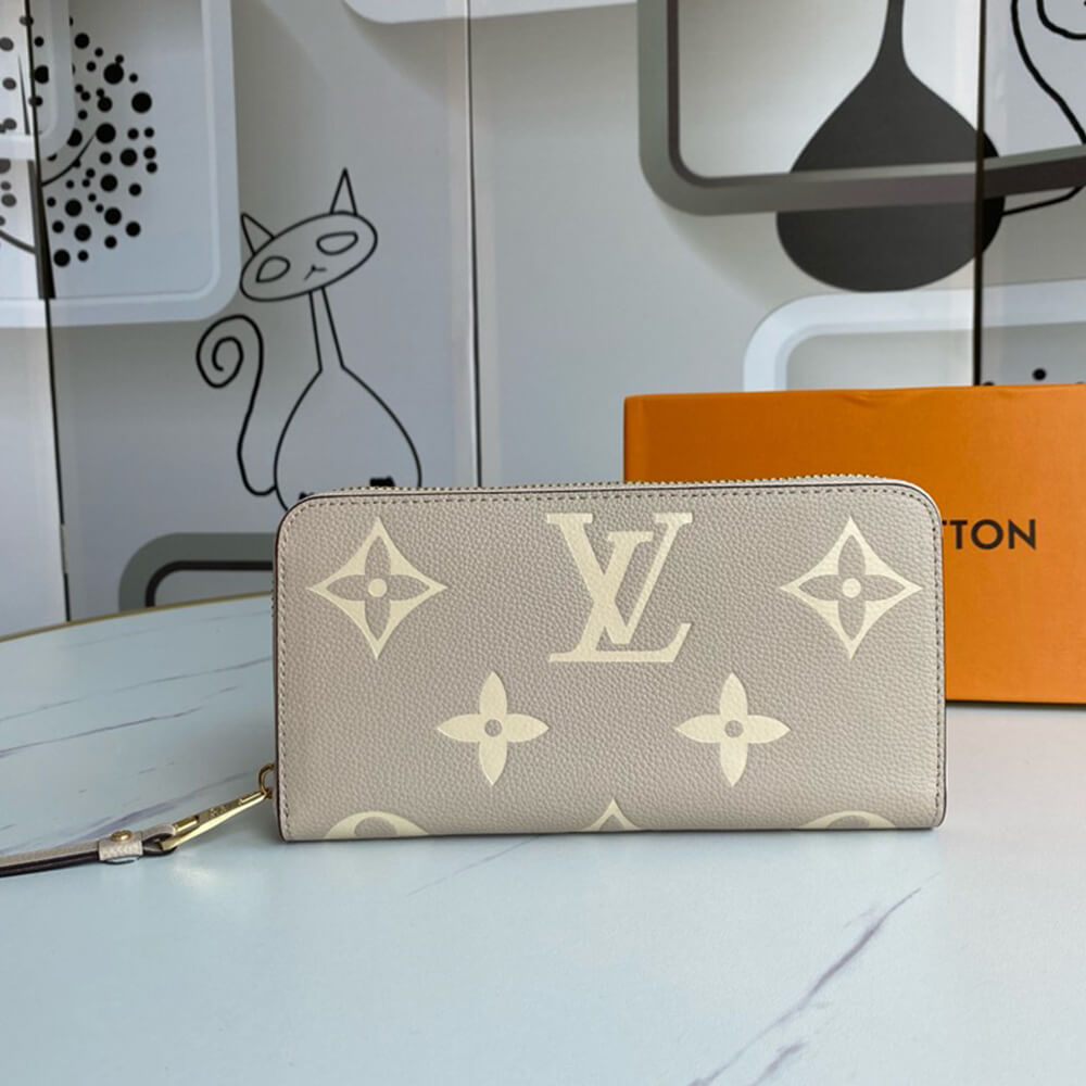 l**is V*t*n zippy wallet
